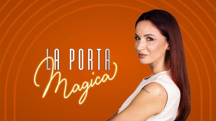 La porta magica oggi in tv lunedì 10 gennaio su Rai 2: inizia la settimana a tema sanremese con nuovi ospiti 
