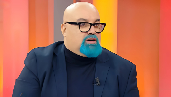 Giovanni Ciacci e le pagelle del green carpet del Festival di Sanremo 2025 a La Volta Buona su Rai 1, martedì 11 febbraio: la Michielin "non classificata"