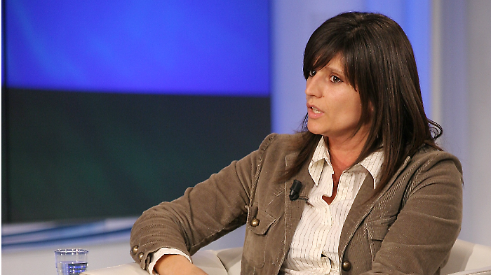 Focus sul delitto di Cogne stasera in tv su Rai 3, mercoledì 11 febbraio: ecco cosa fa oggi Annamria Franzoni e la nascita del figlio dopo la tragedia