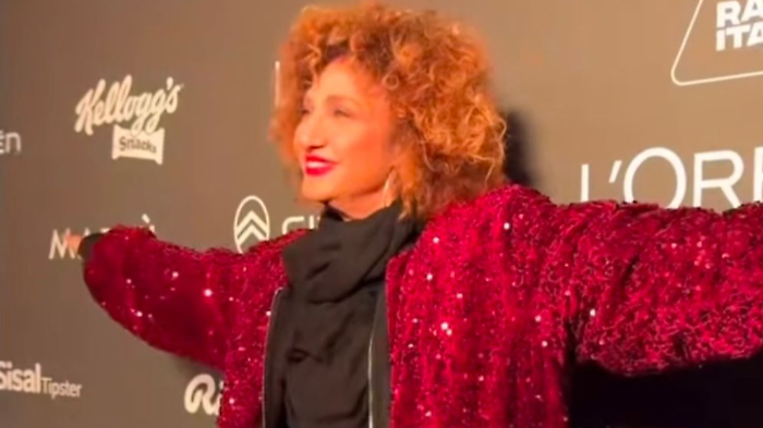 Griffe umbra per Marcella Bella a Sanremo: la cantante sceglie i capi de Le Twins