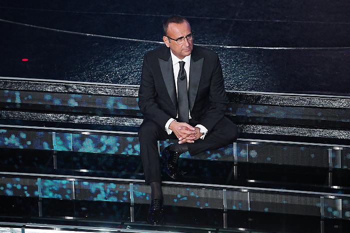 Sanremo 2025, tutto sulla terza serata stasera in tv giovedì 13 febbraio su Rai 1: ospiti, co-conduttrici e i 14 cantanti in gara