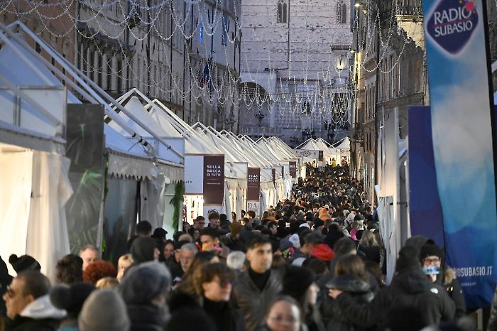 Eurochocolate, il ritorno nel centro di Perugia è stato un successo: raddoppiano spesa, transazioni e boom di turisti rispetto al 2023