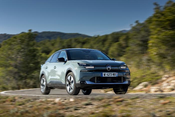 C4 e C4X: la Citroen ed il segmento “C”