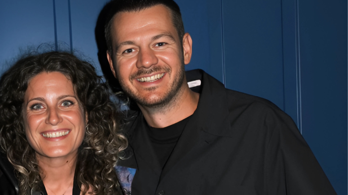 Arriva la nuova edizione di Stasera c’è Cattelan…su Rai2, martedì 18 febbraio: Marta Donà, la regina di Sanremo, è la manager del conduttore