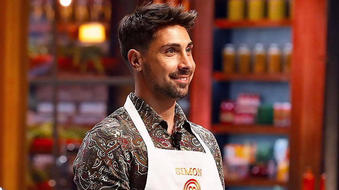 Masterchef 14, chi è il finalista Simone Grazioso: età, professione e percorso all'interno del cooking show