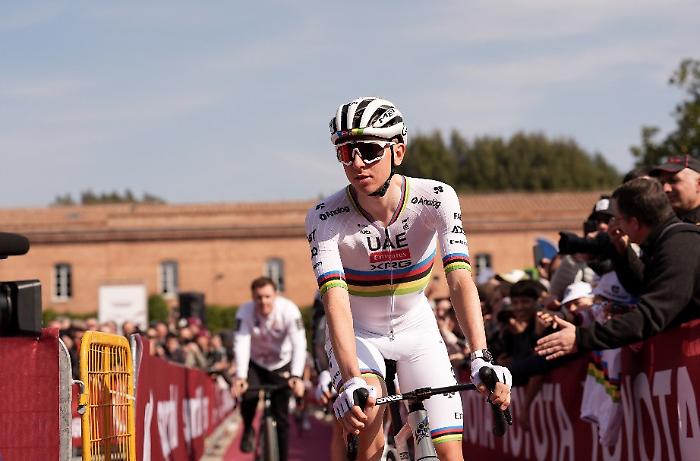 Strade Bianche_Pogacar alla partenza