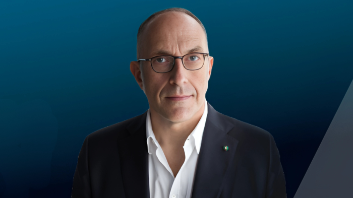 Il Cavaliere al Lavoro Francesco Casoli protagonista stasera in tv su Rai 3: dalla carriera alla storia dell'azienda