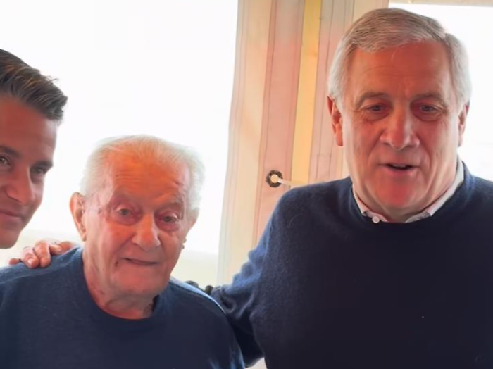 Carlettolife e Faustino incontrano Antonio Tajani e il ministro condivide il video sui social: "Viva i nonni, colonna portante della società"