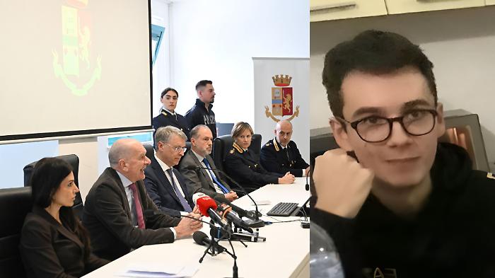 Il giallo del video della morte di Andrea, si cerca il filmato nei cellulari 