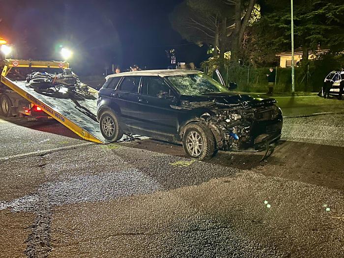 Scontro fatale tra auto e moto: muore un carabiniere 51enne