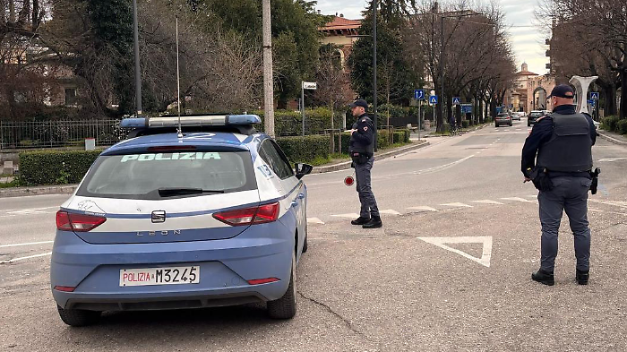 polizia foligno