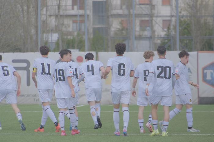 Viareggio Cup, la Ternana spaventa il Toro: granata in semifinale solo ai rigori