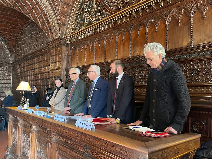 Perugia, per rilanciare il centro storico c'è il Patto della Mercanzia: Confcommercio e Comune cercano soluzioni comuni su residenzialità, mobilità, lotta alla desertificazione ed eventi