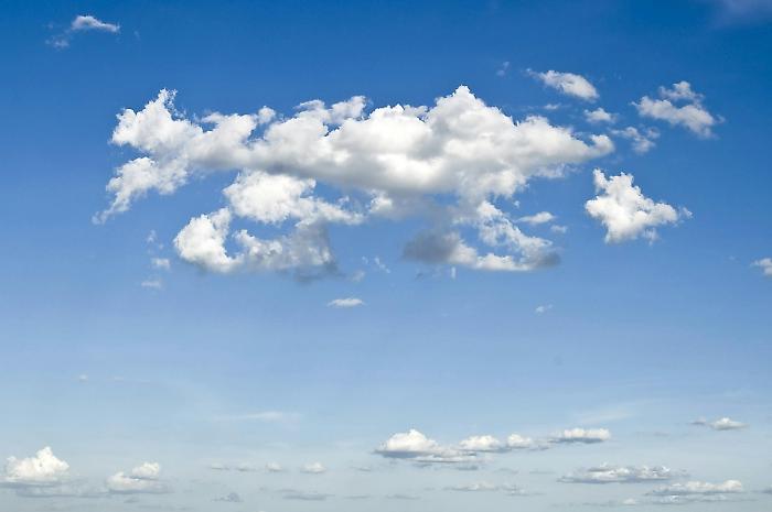 Meteo in Umbria, fine settimana con sole e cielo sereno ma domenica cambia tutto: ecco le previsioni del tempo