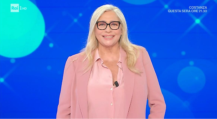 Domenica in oggi pomeriggio 6 aprile su Rai 1: ospiti e anticipazioni dello show con Mara Venier