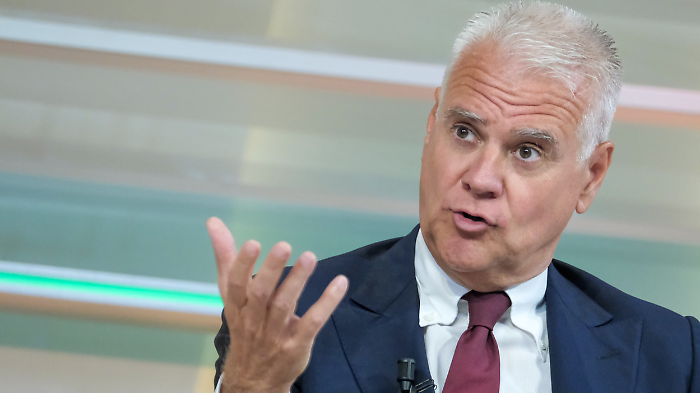 Pubblica amministrazione, il Ministro Zangrillo: "Verso stipendi più equi, al via l’armonizzazione tra amministrazioni centrali"