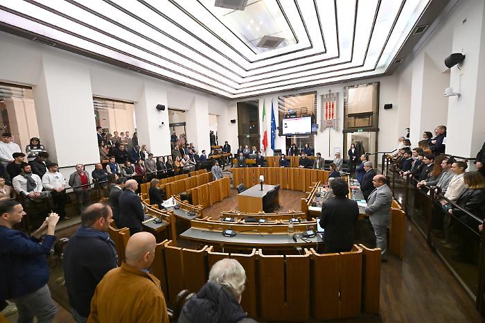 Stangata Irpef e Irap, Confindustria: "Preso su ceto medio e imprese, tornare al più presto a una riduzione delle aliquote"