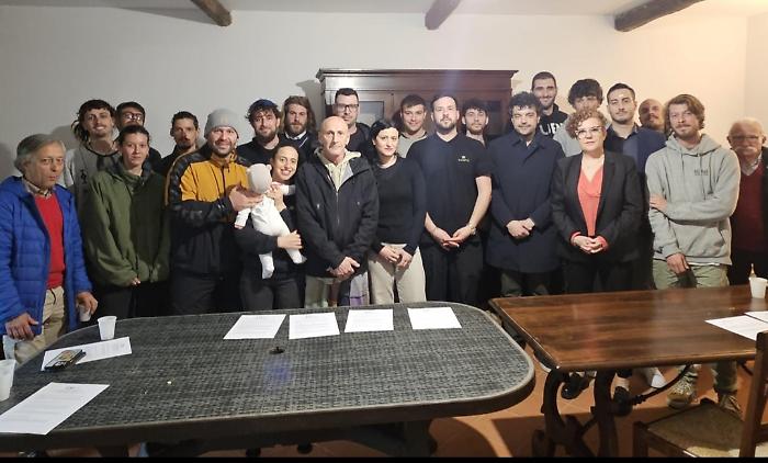 Filiera della canapa, M5s e Avs: "L’Umbria rischia di perdere un settore strategico che vale 50 milioni di fatturato e mille poste di lavoro"