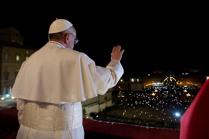 Addio a Papa Francesco, cosa succede ora in Vaticano: la morte, i funerali e l'annuncio del Conclave