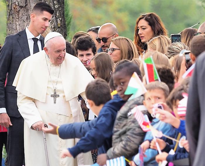 Addio a Papa Francesco, tutte le visite in Umbria: la prima ad Assisi, tra le macerie di Norcia, la firma dell'enciclica e l'ultima volta nel Cuore Verde