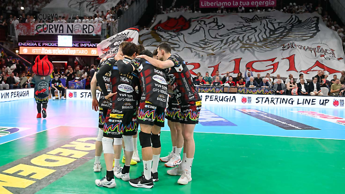 La tempesta della Lube si abbatte a Perugia: la Sir finisce ko in 4 set e dice addio al sogno scudetto