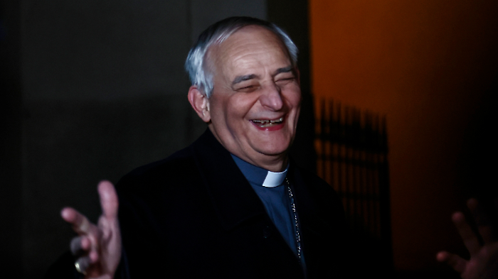 Chi è Matteo Maria Zuppi, il Cardinale vicino allo stile di Papa Francesco tra i favoriti per la successione