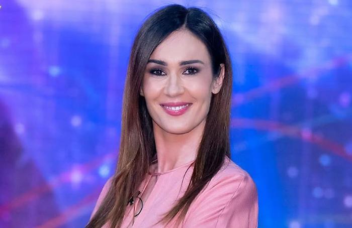 Verissimo oggi in tv sabato 26 aprile su Canale 5. Da Nicolas Maupas ai protagonisti di Amici: ospiti e anticipazioni