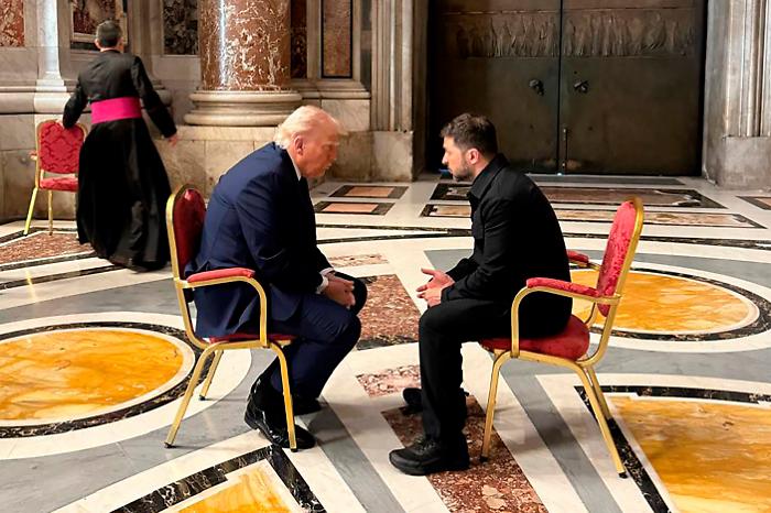 La sedia vuota e la speranza di un miracolo francescano