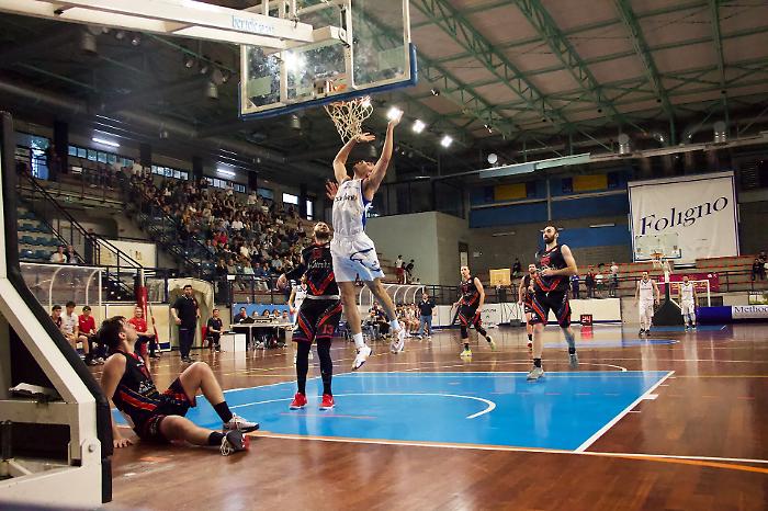 L'Ubs Foligno va fuori dai playoff e il presidente presenta le dimissioni