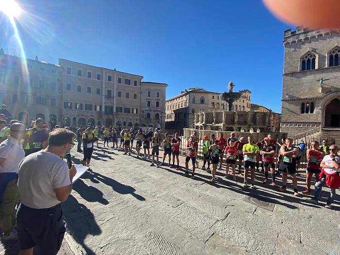 Sport e passione sul Monte Tezio con oltre 130 concorrenti in gara