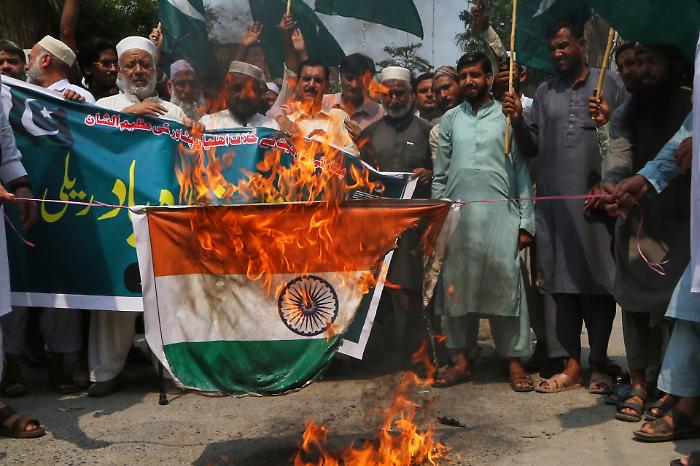 Crisi India-Pakistan, in Umbria si pensa a un incontro tra i cittadini delle due comunità. L'assessore alla Pace Barcaioli: "Preoccupati per l'evoluzione del conflitto"