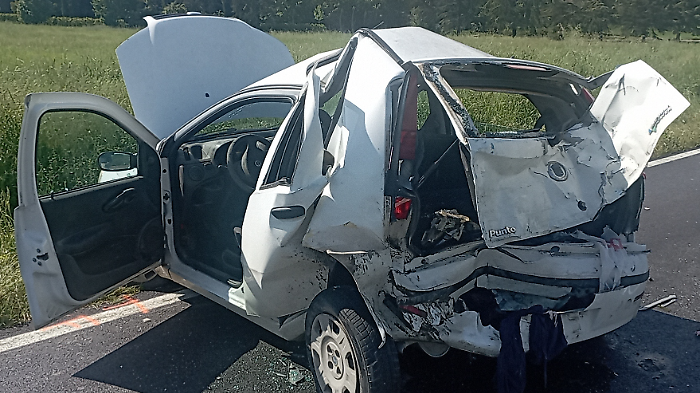 Violento tamponamento tra un camioncino e una Punto: grave 60enne trasferito in elisoccorso 