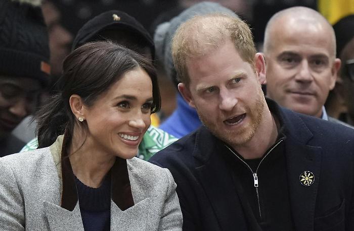 Harry e Meghan, ora il Regno vuole i titoli indietro: la mossa che si prepara