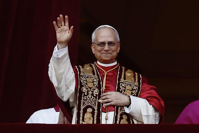 Il Papa americano con la racchetta nella valigia: Leone XIV, così è scoppiato l'amore per il tennis