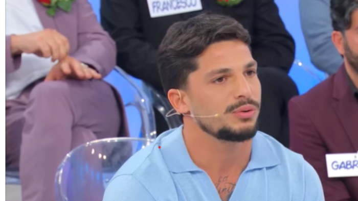 Uomini e Donne, Cristina dopo il bacio con Gianmarco: "Non mi è rimasto niente dopo questa esterna". Scopri cosa ha pubblicato Nadia sui social