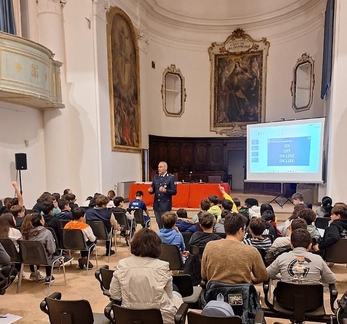 Incontro scuola polizia Città della Pieve 