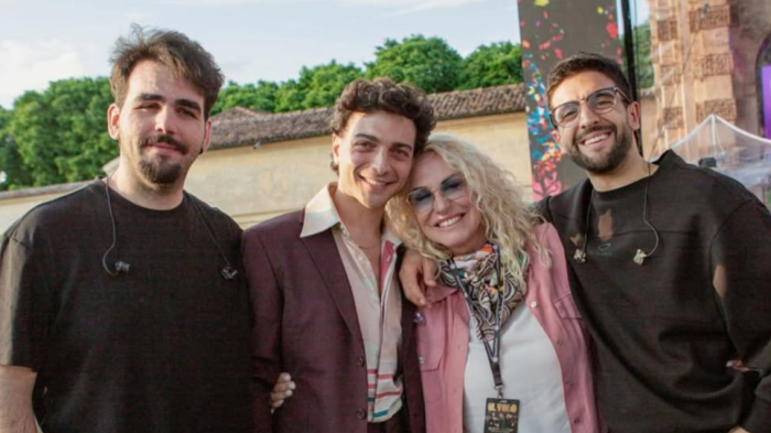 Il Volo arriva su Canale 5 con il nuovo show-evento Tutti per Uno – Viaggio nel Tempo: ecco le litigate più grosse del gruppo nato con la Clerici