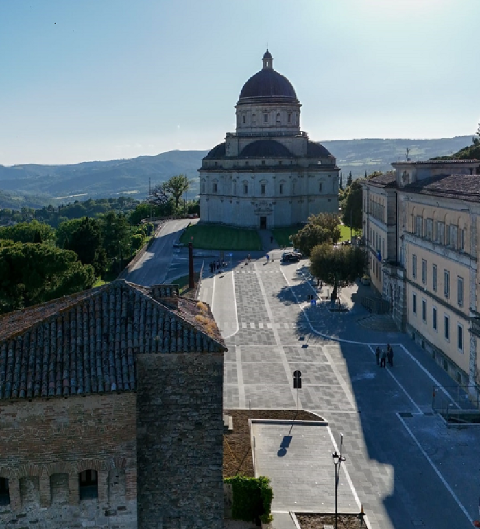 Via Menecali Todi 