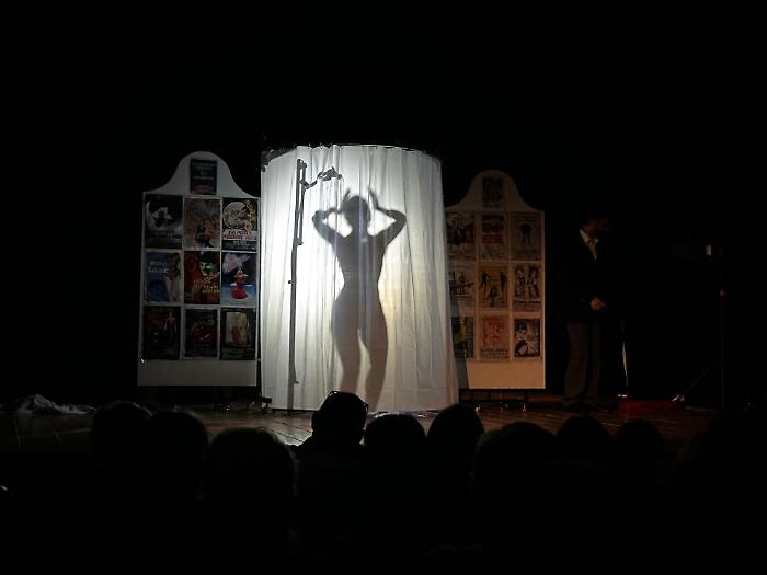 Lo spettacolo di burlesque Cinema Nudo strappa applausi in tutta l'Umbria: "Inno alla libertà d'espressione"