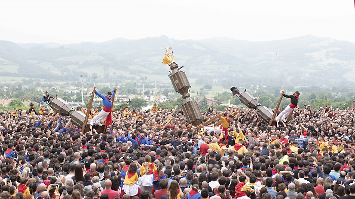 Festa dei Ceri Mezzani a Gubbio: ecco chi sono i capodieci dei ragazzi