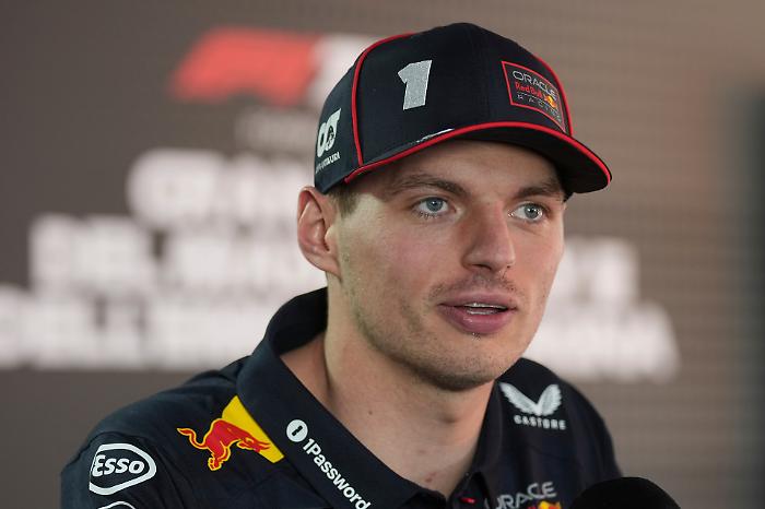 Formula 1, Max Verstappen: "Per migliorare il Gran Premio di Monaco servirebbero le banane di Mario Kart"