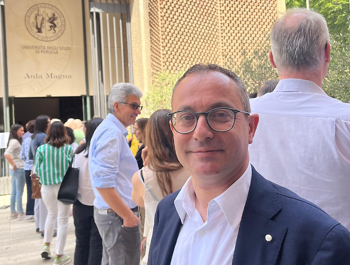 L'Università degli studi di Perugia ha votato per eleggere il rettore: fumata nera. Sarà ballottaggio tra Marianelli e Porena. Risiko delle alleanze