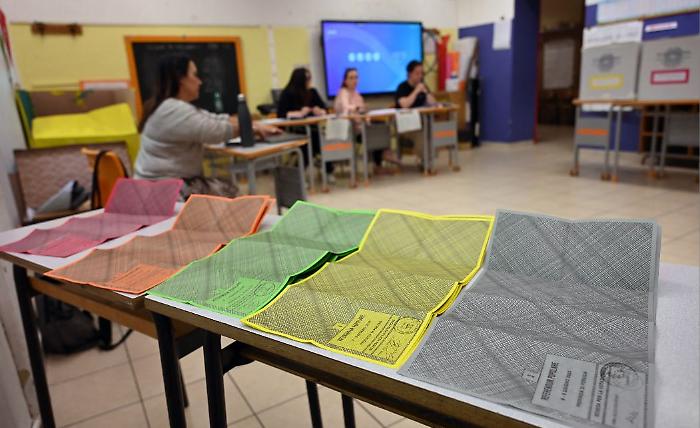 Referendum in Umbria, ieri affluenza del 21,93. Oggi si vota dalle 7 alle 23. Tutti i dati