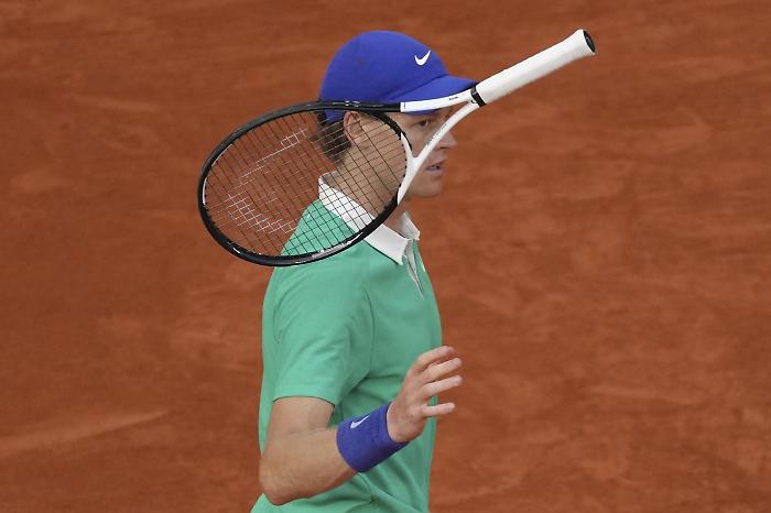 Sinner fuori campo: notti insonni, Carota Boys e Fortnite: il volto inedito per Wimbledon