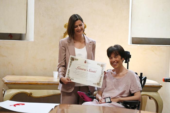 Baiocco d'oro a Laura Santi, la giornalista malata:  "E' un riconoscimento che condivido con chi mi sostiene"