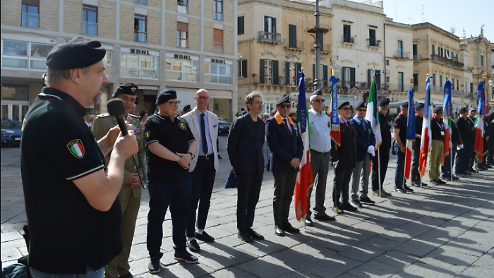 Raduno nazionale 2025 dei Ferrovieri del Genio: sfilata storica e omaggio ai Caduti a Foligno