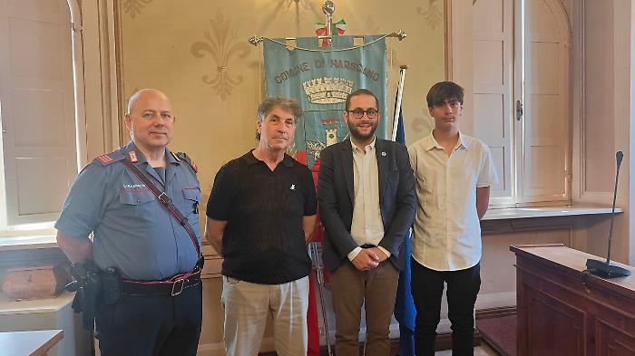 Comune Marsciano giovane portafoglio