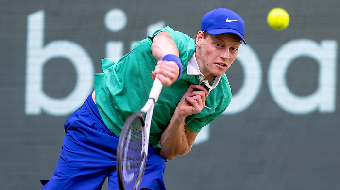 Jannik Sinner supera Hanfmann e vola agli ottavi dell'Atp 500 di Halle: affronterà Alexander Bublik 