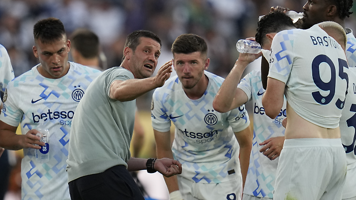 Inter-Urawa Reds, Chivu cerca la prima vittoria al Mondiale per Club: probabili formazioni, dove vederla in tv e il precedente