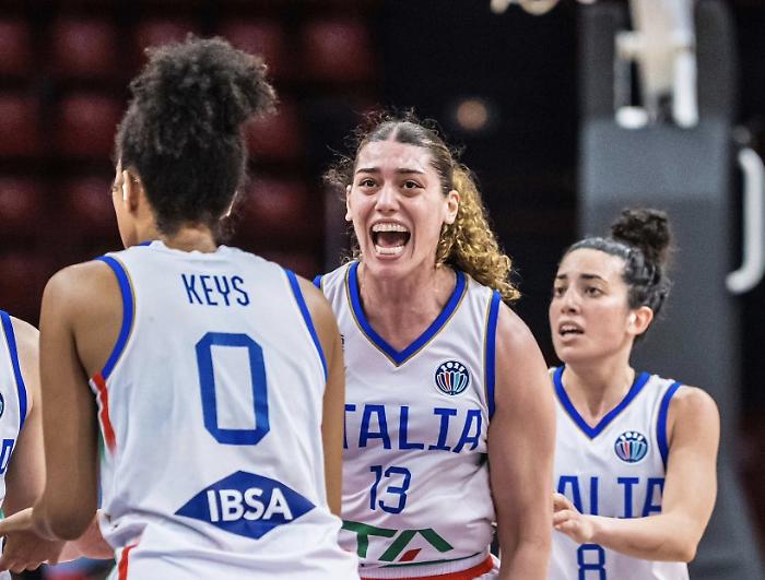 Cubaj trascina l'Italia, Lorela Mvp e azzurre in semifinale all'Europeo